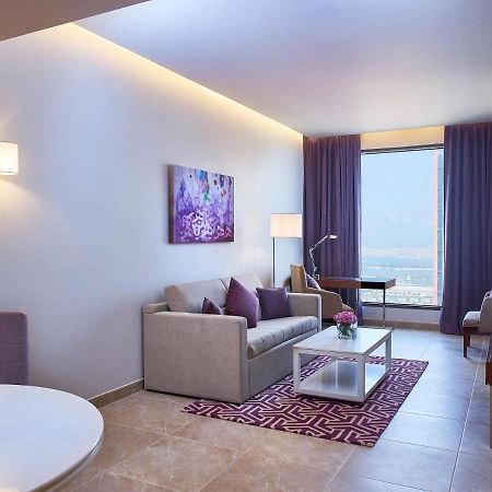 Mercure Dubai Barsha Heights Hotel Suites And Apartments Exterior foto